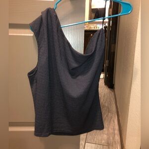 NWT VICI Grey off the shoulder top